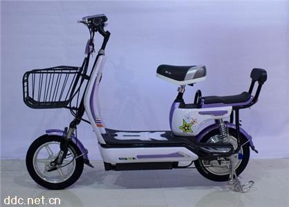  奔的炫动电动车